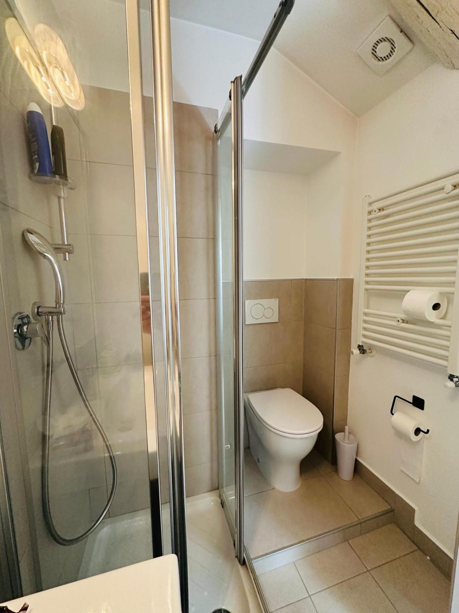 Home Suite Home Torino Esterno foto