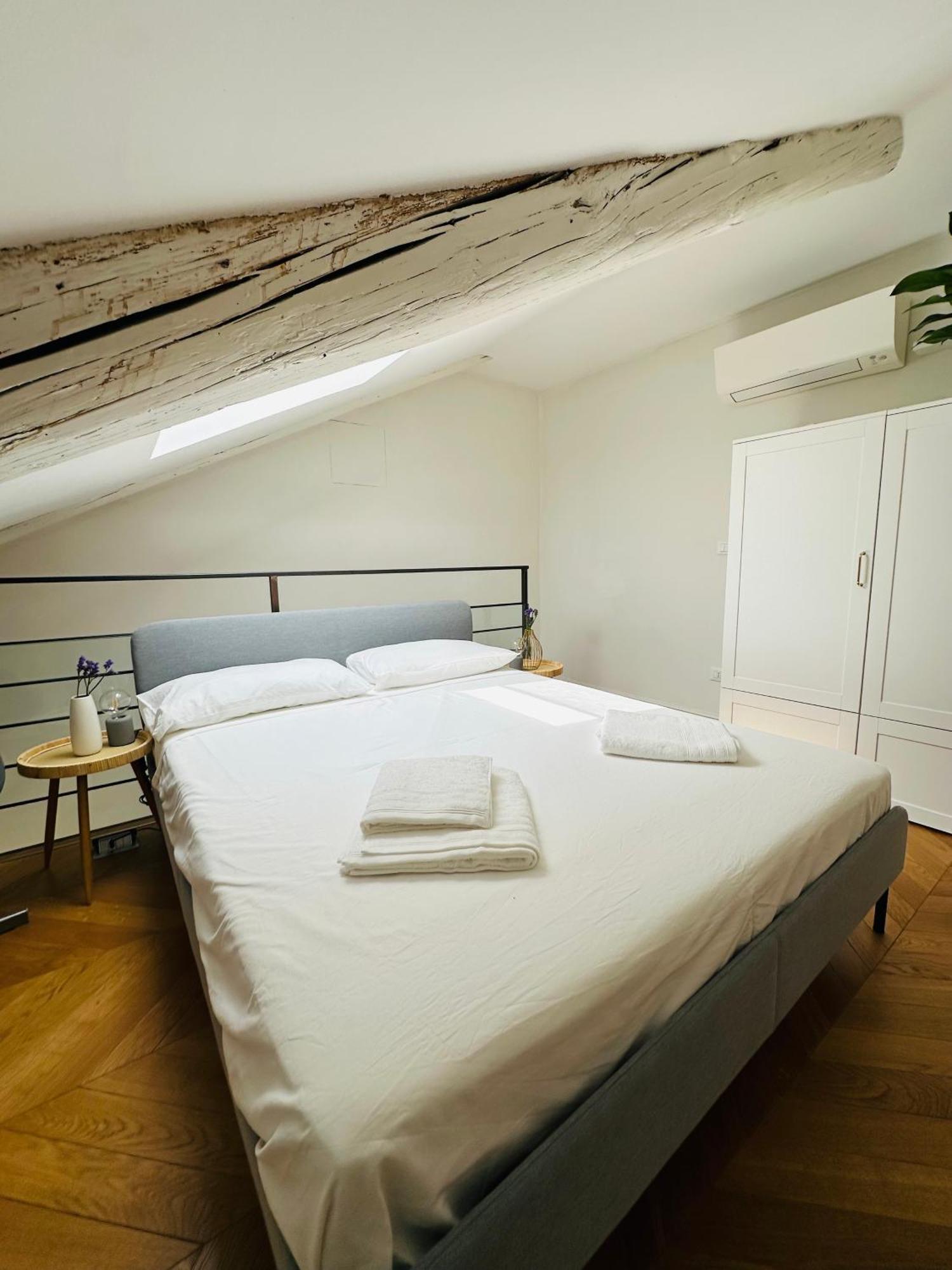 Home Suite Home Torino Esterno foto